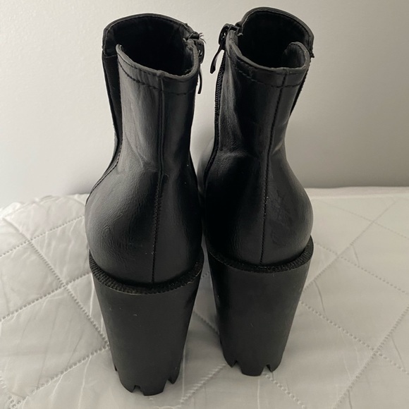 Refresh platform boots - Picture 3 of 4